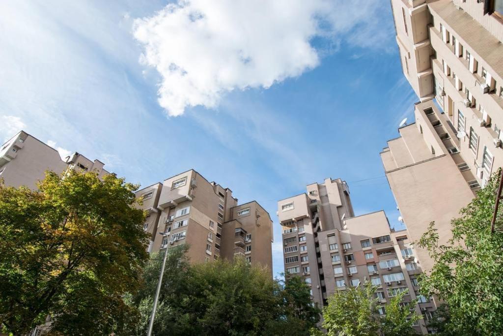 Hotel Service Predslava On Antonovicha Street Kiev Esterno foto